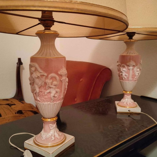 Pair of Italian Capodimonte Lamps like new with embossed decoration