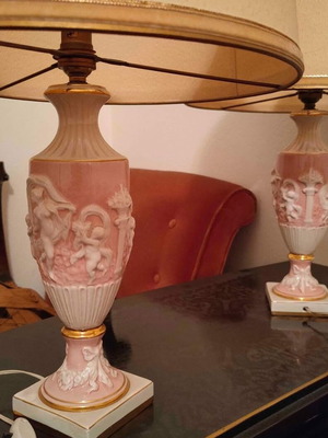 Pair of Italian Capodimonte Lamps like new with embossed decoration