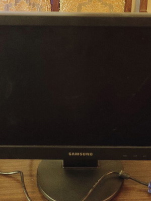 Samsung SyncMaster 943N 19" LCD monitor