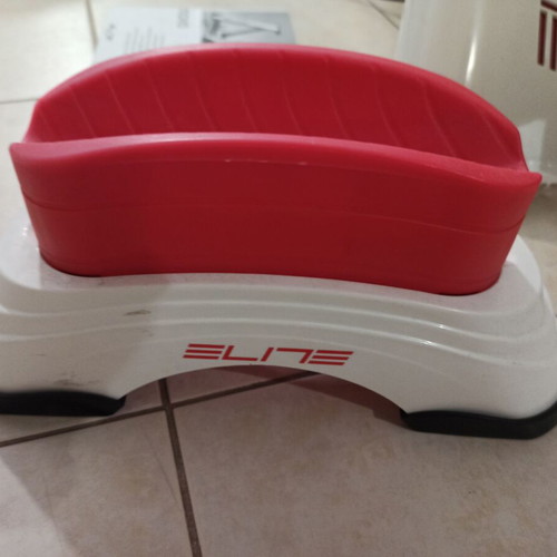 Elite Novo Force Bike Trainer like new, red