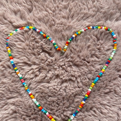 Handmade necklace like new with screw clasp