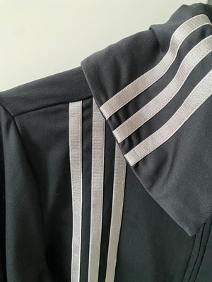 Adidas Climalite горнище тип туника в много добро състояние