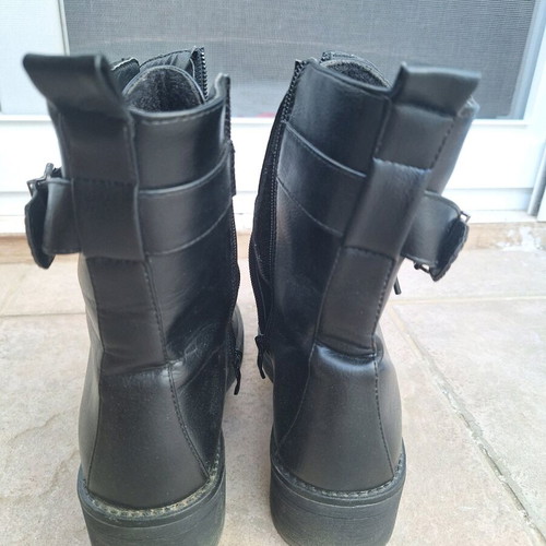 Black ankle boots size 37 used, very good condition