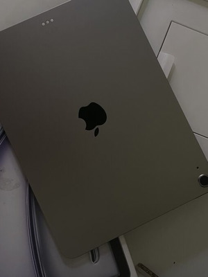 Apple iPad Air 11 ιντσών M3 128GB σαν καινούργιο