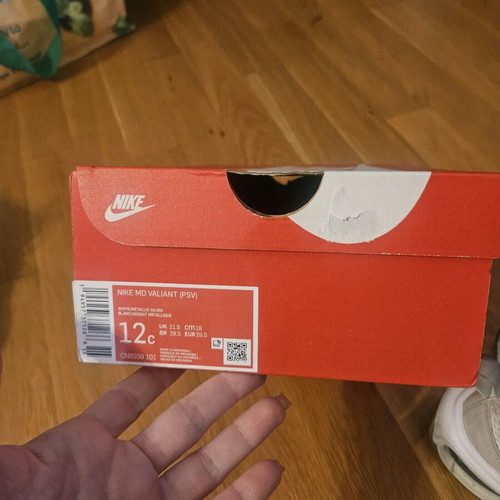 Nike kids' athletic shoes used size 28.5 for girls