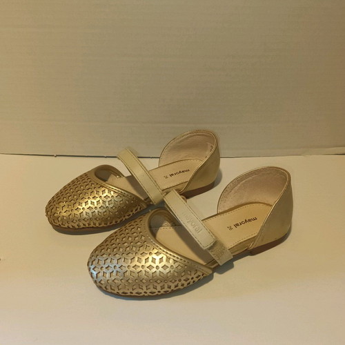 Mayoral girls' ballerina shoes gold size 26 like new