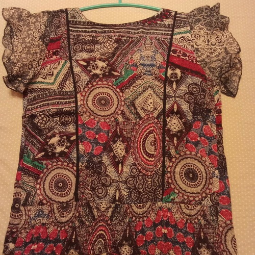 Boho top medium like new, multicolored