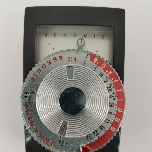 Seconic Auto Lumi light meter used
