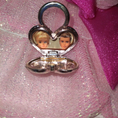 Sindy Hasbro Pearly Princess 1989 dress and bag like new
