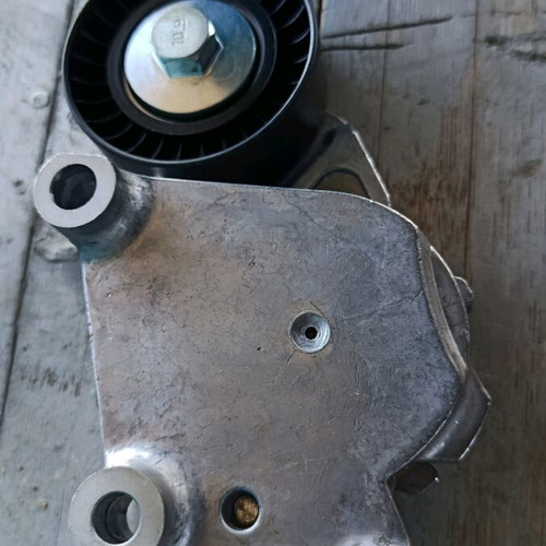 Tensioner for Opel Corsa new