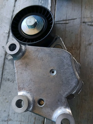 Tensioner for Opel Corsa new