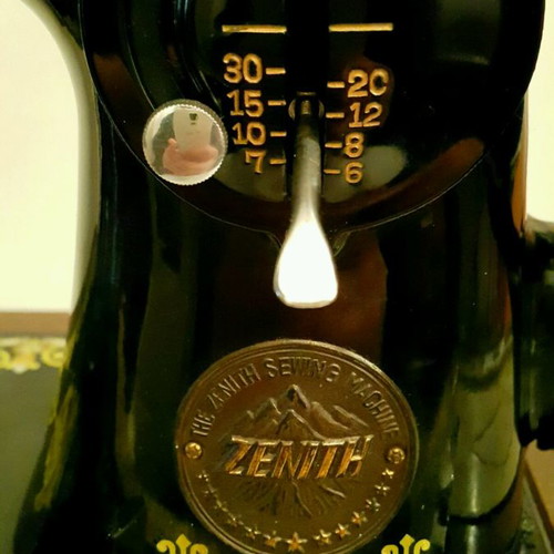 Zenith vintage sewing machine used, made in Japan collectible rare
