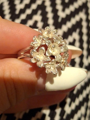 Silver 925 ring small size 5.5-6 new