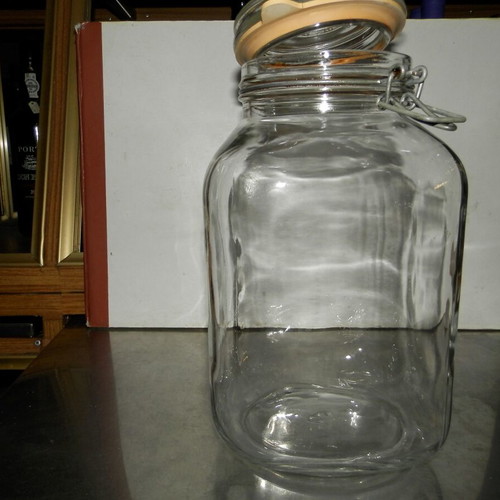 Glass storage jar used 3 lt with sealing lid
