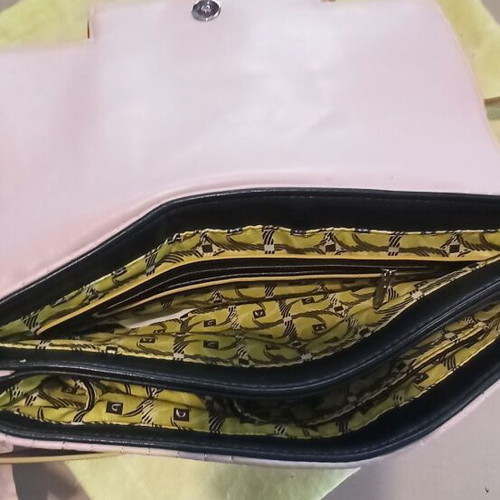 Byblos Shoulder Bag Like New Pink-Beige With Details
