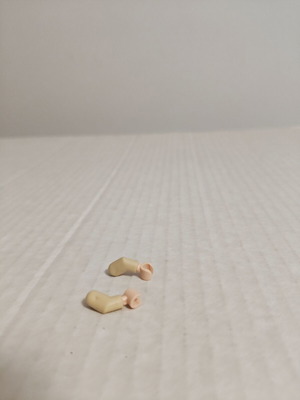 Beige Lego arm with hands used
