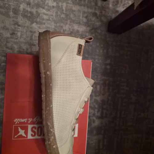 Pikolinos men's shoes like new, beige, size 40, leather
