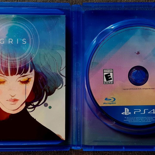 Gris PS4 game used, Limited Run #313 with manual and collectible cards