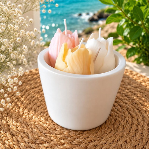 Handmade scented flower candle with reusable porcelain powder container