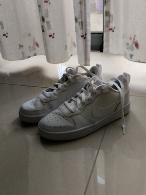Nike sneakers like new, white, size 37.5 unisex