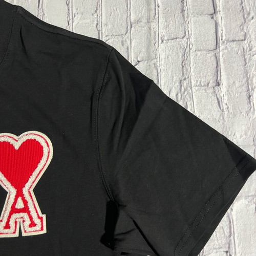 Ami Tee Medium new, black, size M