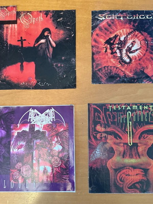 Wall posters used in very good condition