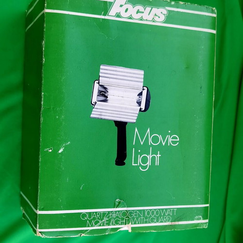 Focus halogen lamp movie light like new