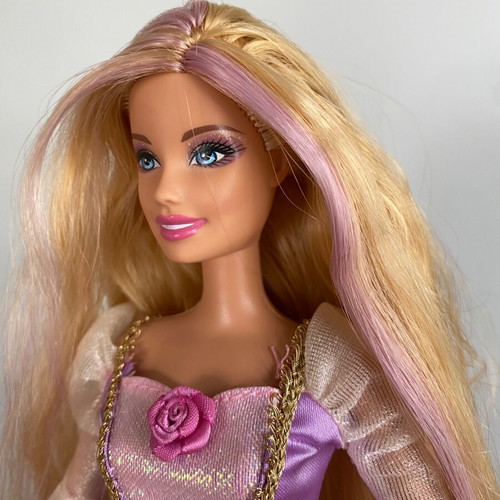 Mattel Barbie Cut & Style Rapunzel doll 2008/2009 used