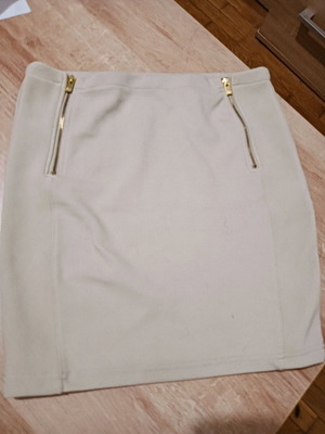 Φούστα mini Stradivarius σαν καινούργια, μπεζ, μέγεθος medium