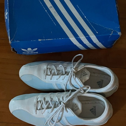 Adidas vintage sneakers size 43 1/3 like new, blue