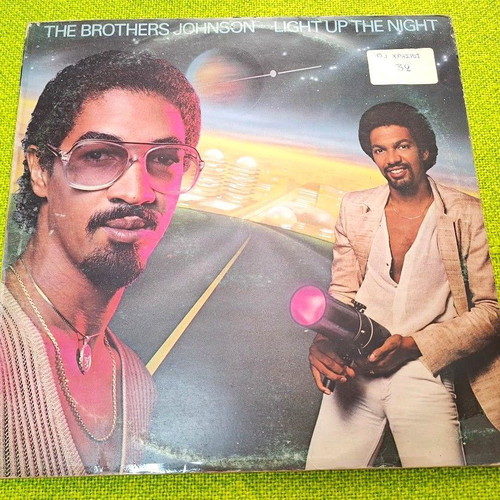 The Brothers Johnson Light Up The Night LP μεταχειρισμένο, R&B Soul