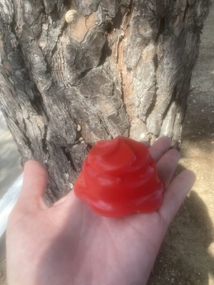 Jumbo beach toy in red for sand