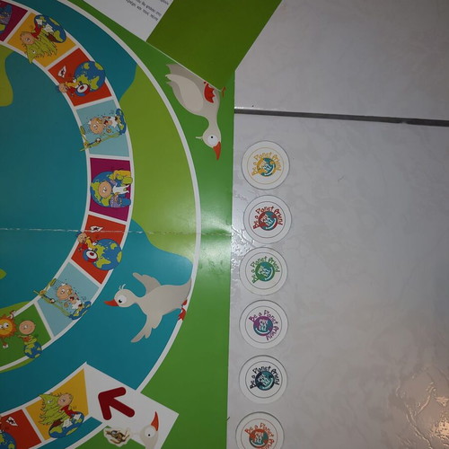 Prenatal board games like new, intact