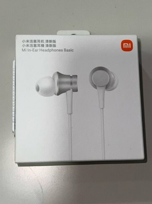Xiaomi Mi In-Ear Headphones Basic new, sealed, white