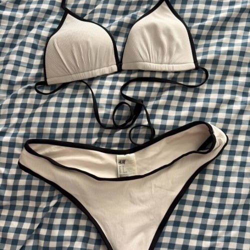 H&M bikini like new, black and white, sizes XL and XXL