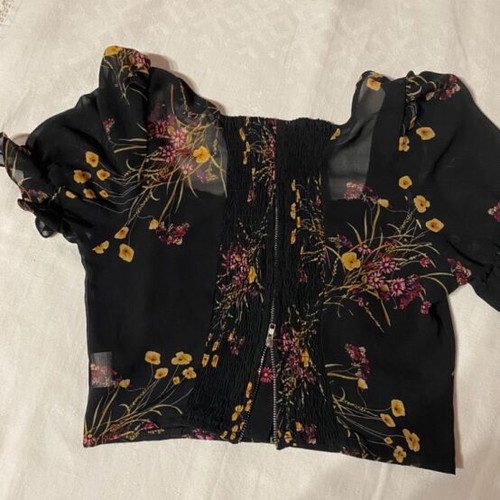 Crop Top summer floral pattern RIHOAS like new