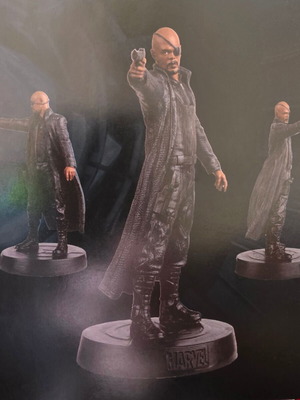 Marvel Movie Collection Nick Fury figure and magazine like new, issue 42