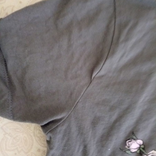 Stradivarius T-shirt, grey with pink floral print, size M