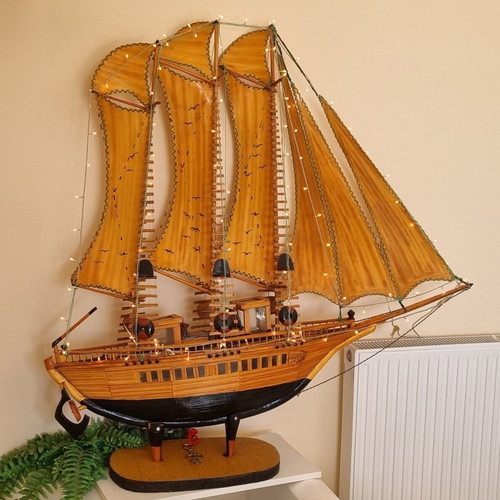 Handmade ship new 130x130cm