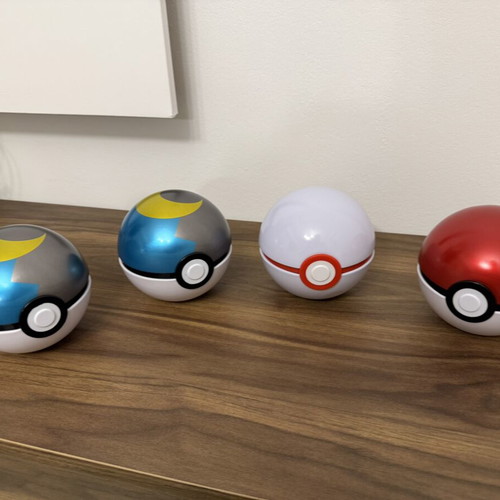 Pokeball empty tins like new