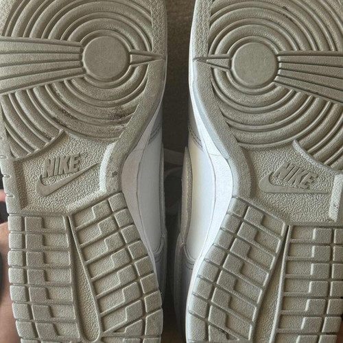 Nike Dunk Low athletic shoes used, size 36.5, white and gray