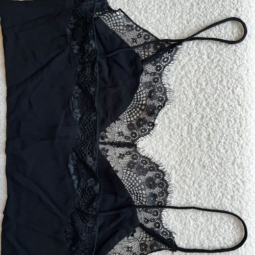 Zara cropped black sleeveless top used with lace and side zipper