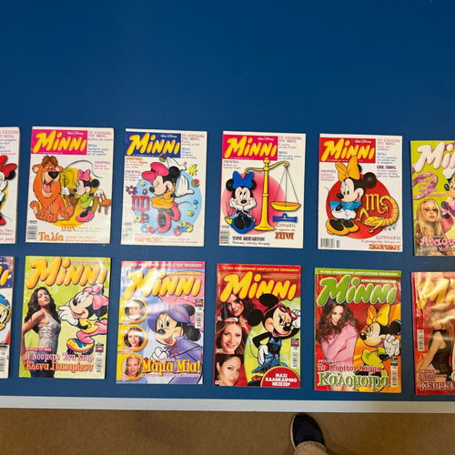 Minnie Disney collectible magazines used, set of 36