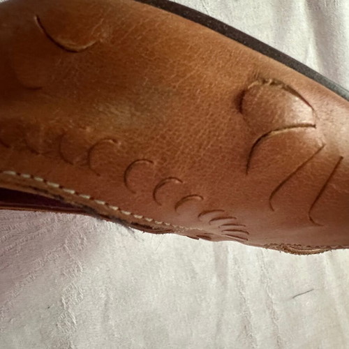 BOSSH women's sandals size 39, tan color, 10 cm heel