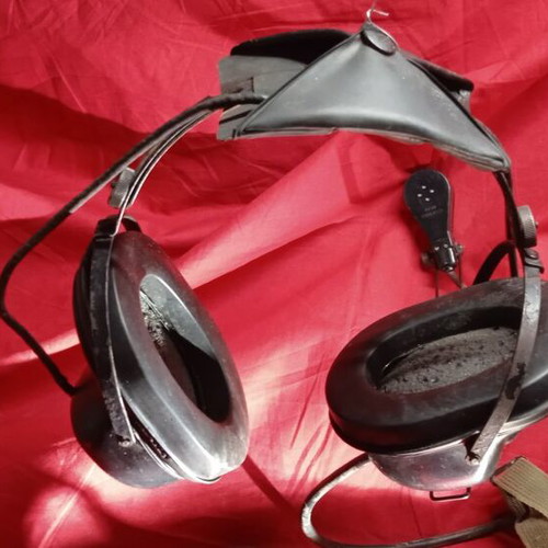 American communication system for tracked vehicle crew H-16E/U used