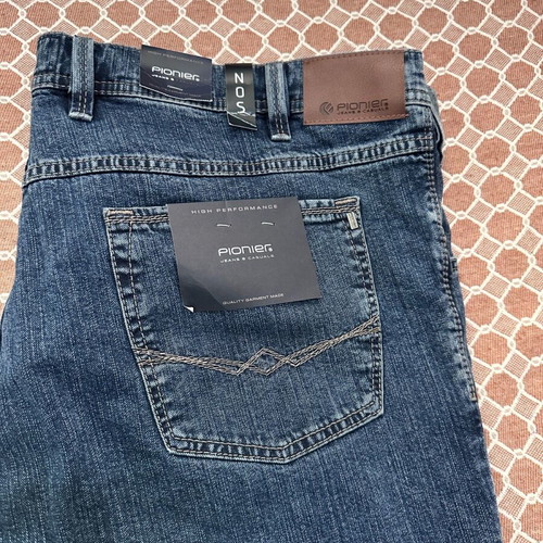 Pionier jeans ανδρικά straight καινούργια, μέγεθος W46, μπλε