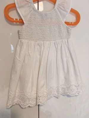 Φόρεμα λευκό Mayoral 92 εκατοστά σαν καινούργιο