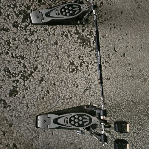 Pearl double bass drum pedal used, fully functional