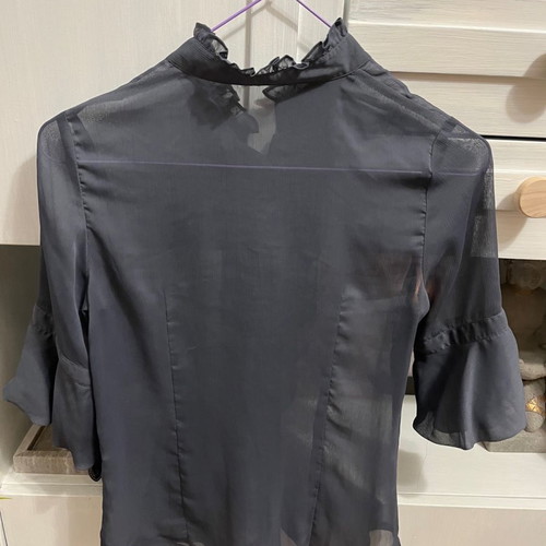 Transparent gray shirt new with stand-up collar and 3/4 sleeve