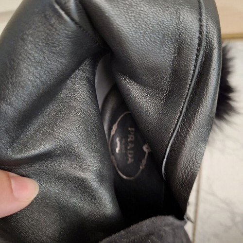 Prada black suede boots size 41 like new with fur detail